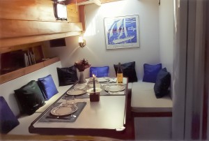 Interior dining area aboard Schooner Woodwind Interior dining area aboard Schooner Woodwind