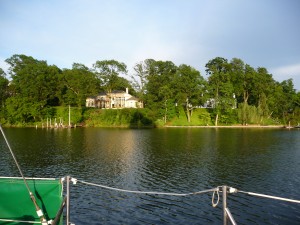Schooner Woodwind sailing into the West River on a 7-hour private cruise!